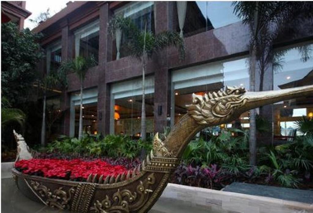 Hotel Ramada Plaza Xishuangbanna Exteriér fotografie