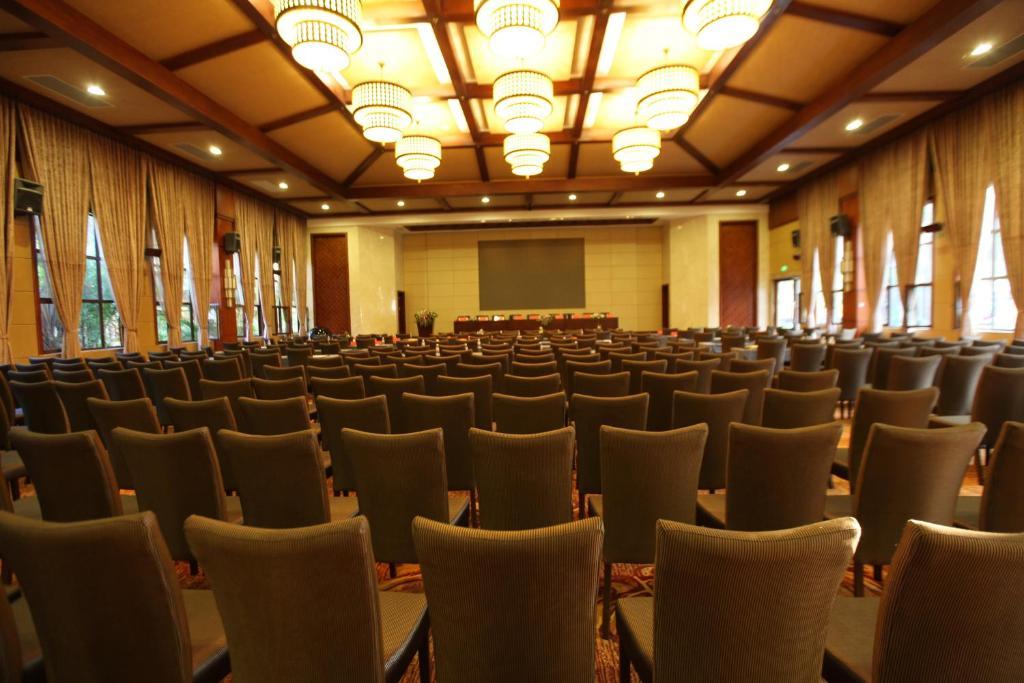 Hotel Ramada Plaza Xishuangbanna Exteriér fotografie